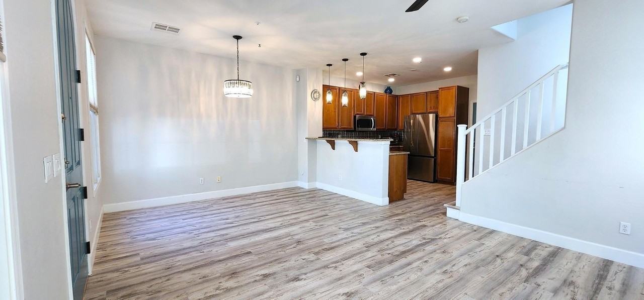 29133 N 125th Dr - Photo 4 of 24