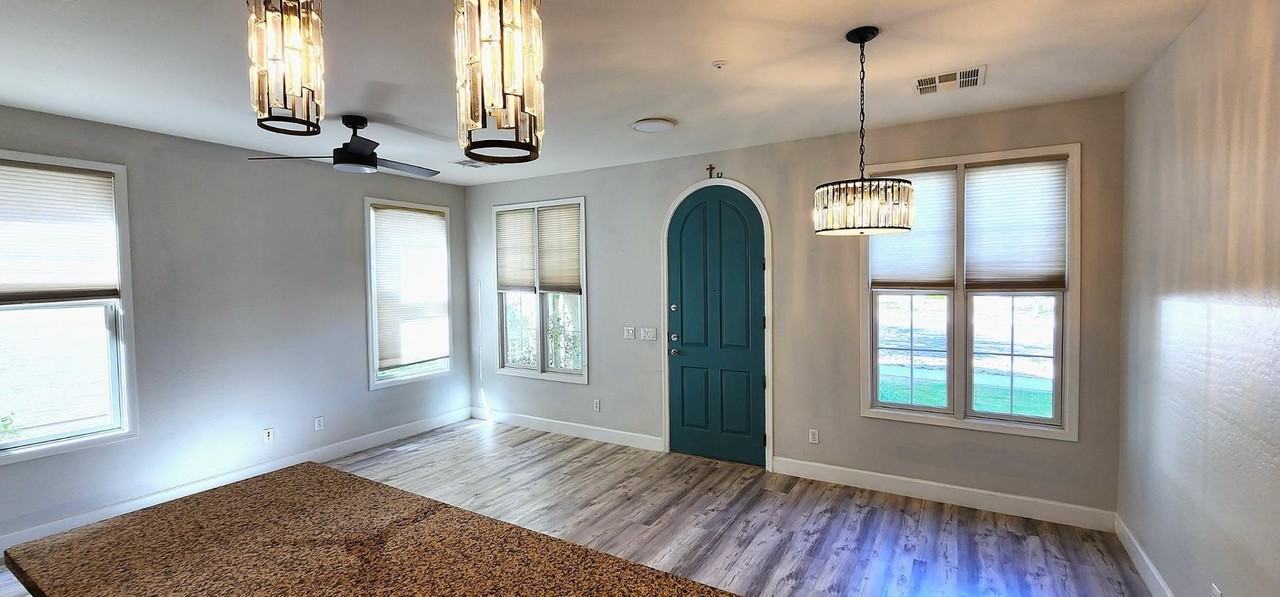 29133 N 125th Dr - Photo 6 of 24