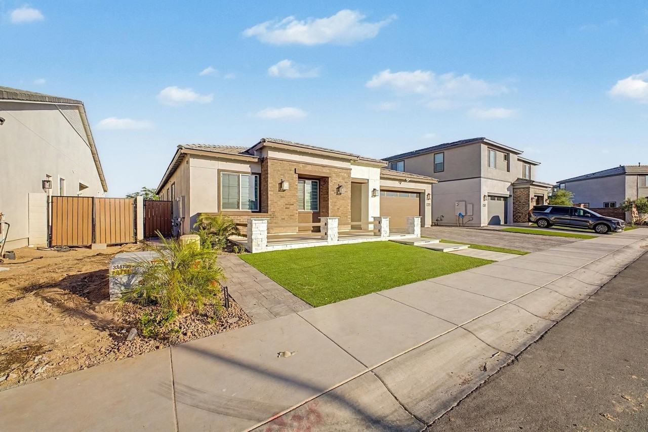 1277 E Tonto Dr - Photo 5 of 44