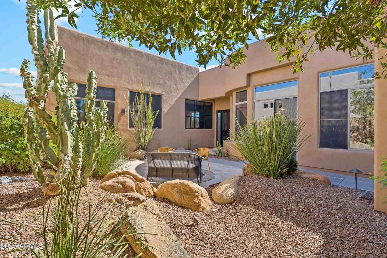 28203 N 108th Way - Photo 4 of 47