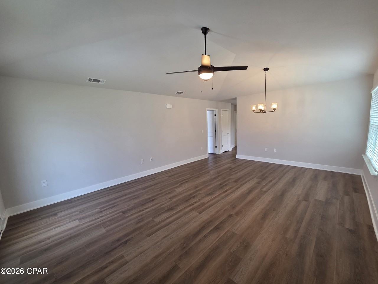 7169 Fox Meadow Dr - Photo 4 of 25