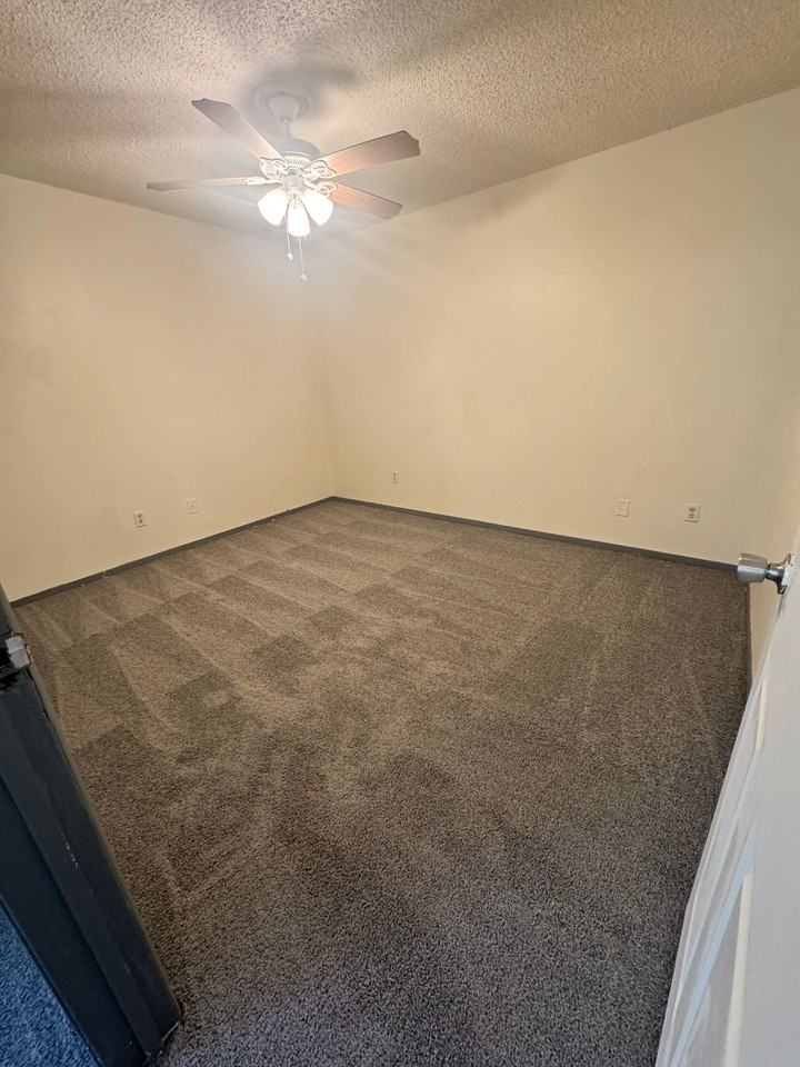 Little Creek Apartments - Photo 2 of 4