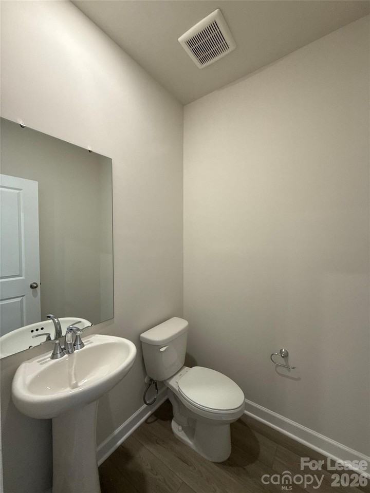 125 Utility Ln #F - Photo 7 of 17