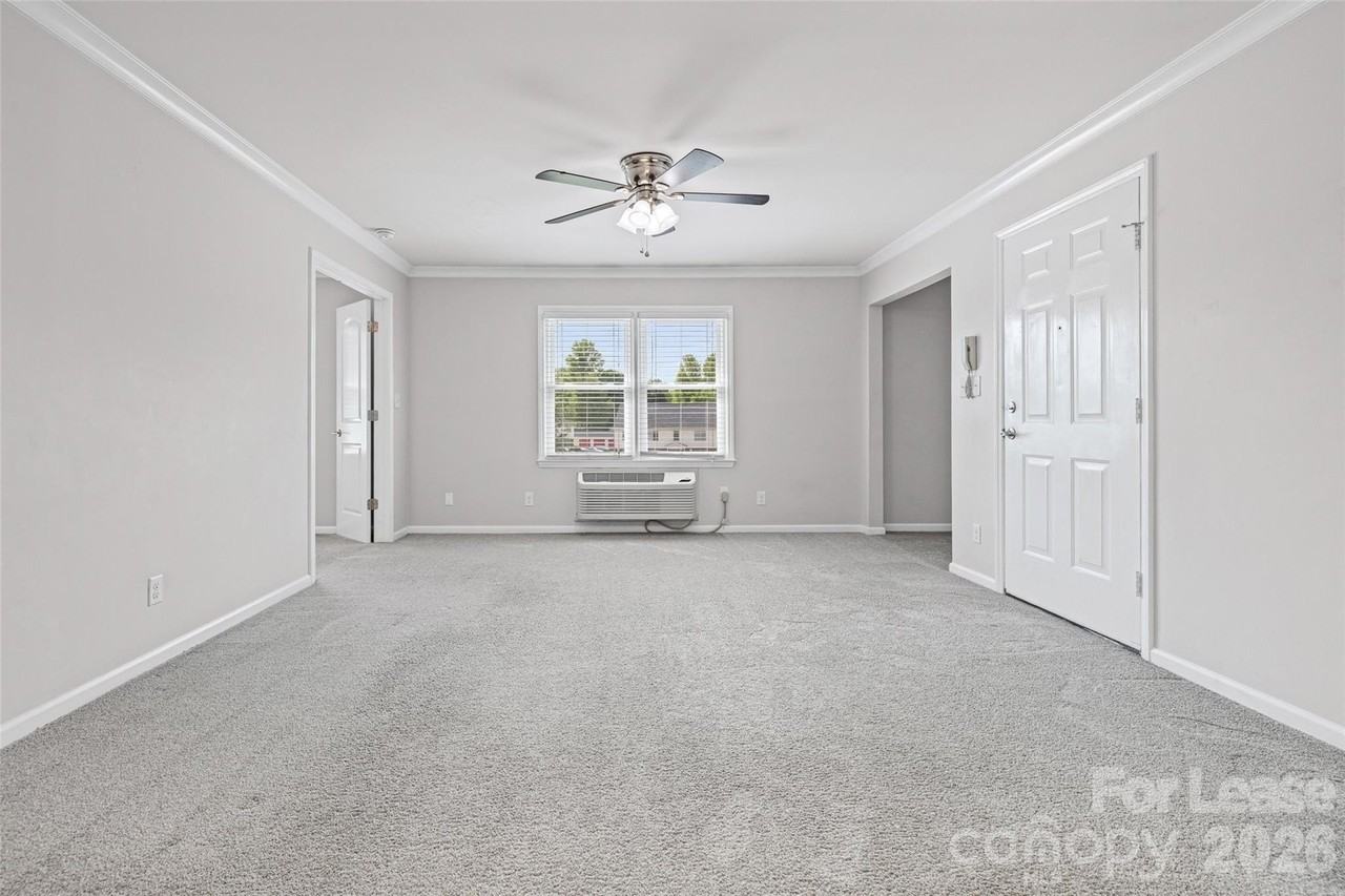 113 Stroupe Rd #E - Photo 6 of 33