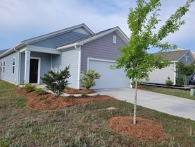 495 Pender Woods Dr - Photo 1 of 1