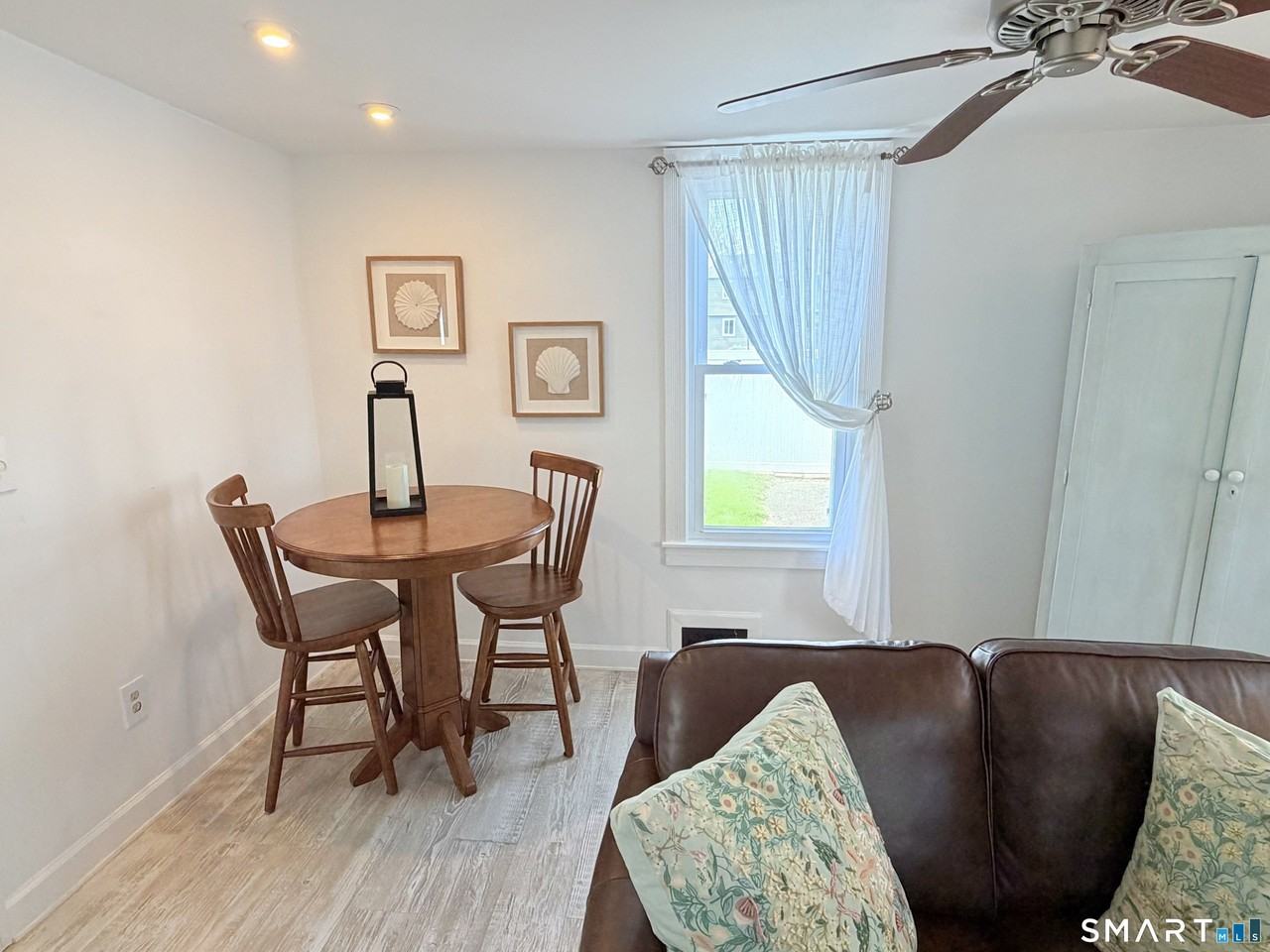 19 Willow St - Photo 5 of 19