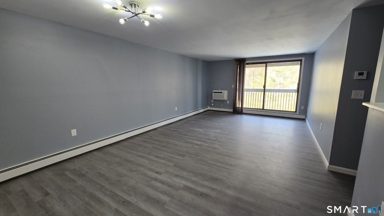 2211 Cromwell Hills Dr #2211 - Photo 4 of 16