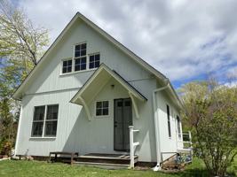 featured image of 33 Copse Rd #B