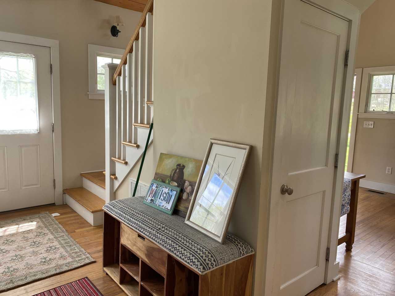 33 Copse Rd #B - Photo 3 of 16