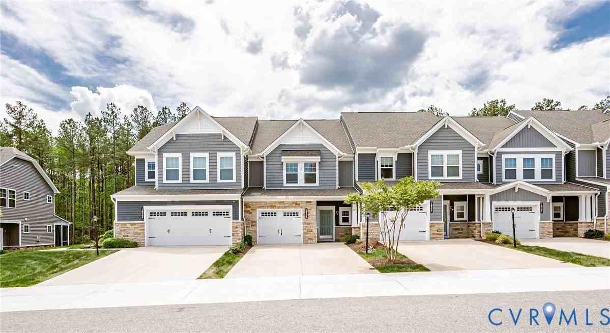 18353 Palisades Ct - Photo 2 of 49