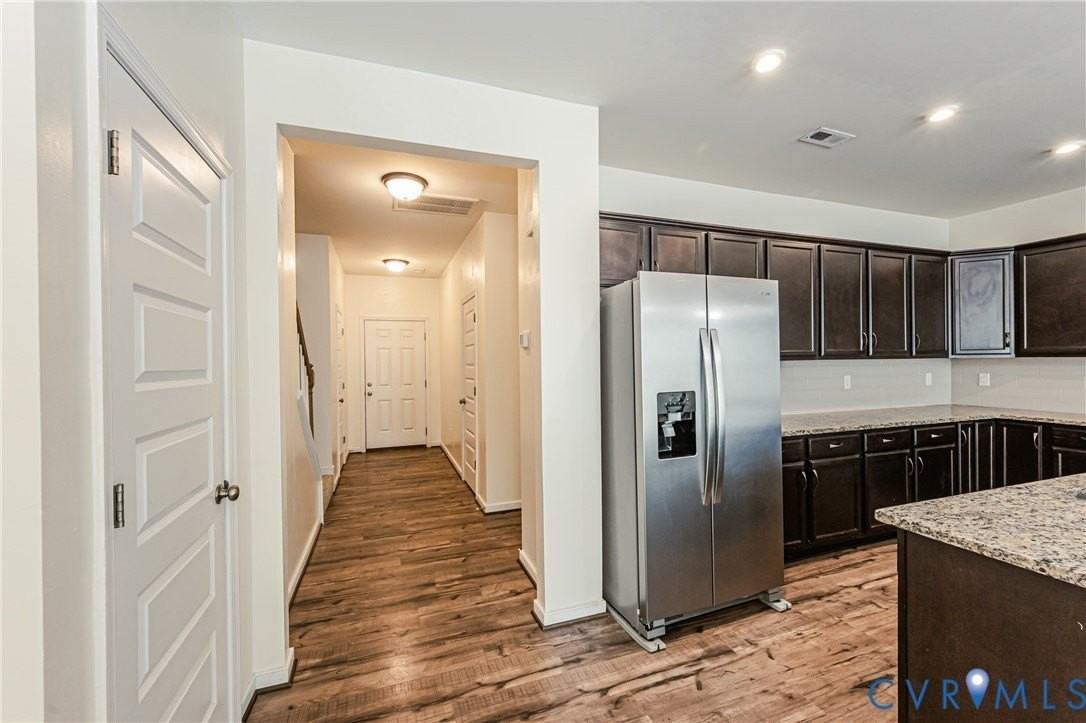 18353 Palisades Ct - Photo 6 of 49