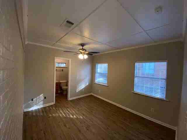 208 20th St - Photo 3 of 17