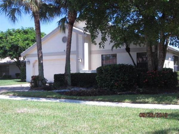 11140 Highland Cir - Photo 3 of 6