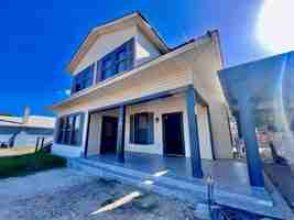 featured image of 959 Avenue A