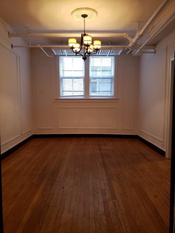 1605 W Thome Ave #2 - Photo 4 of 8