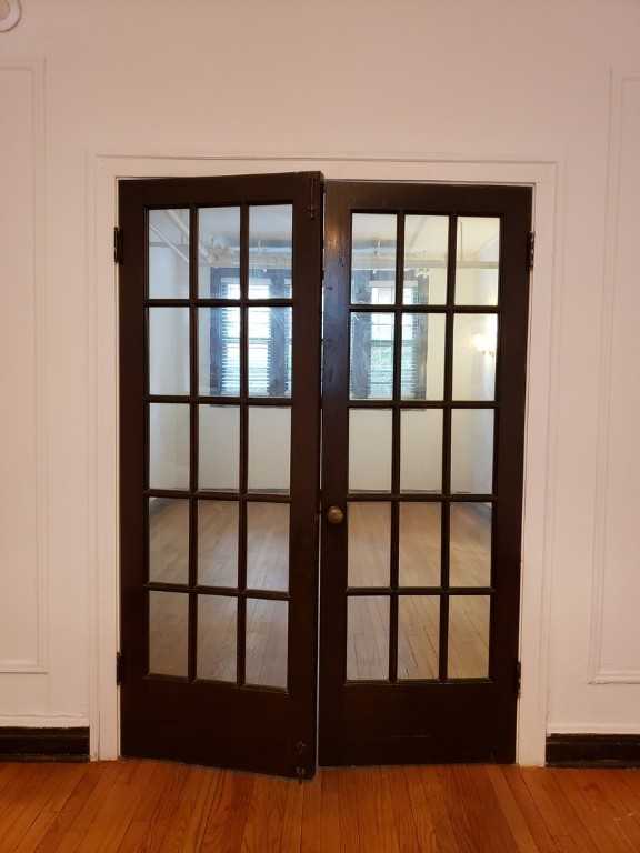 1605 W Thome Ave #2 - Photo 6 of 8
