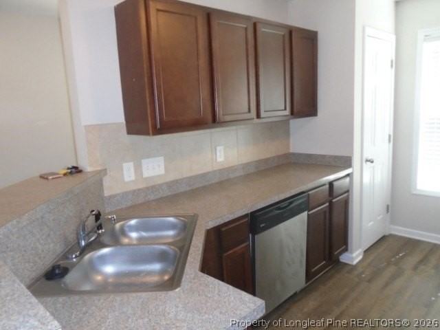 172 Collinwood Dr - Photo 6 of 16