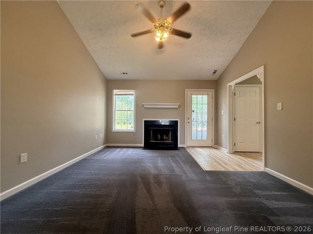 134 Independence Dr - Photo 5 of 15