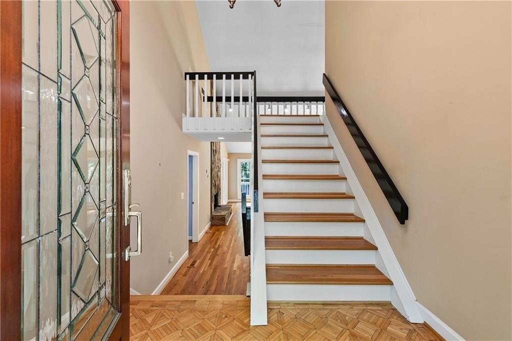 755 Nile Dr - Photo 2 of 50