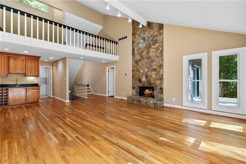 755 Nile Dr - Photo 4 of 50