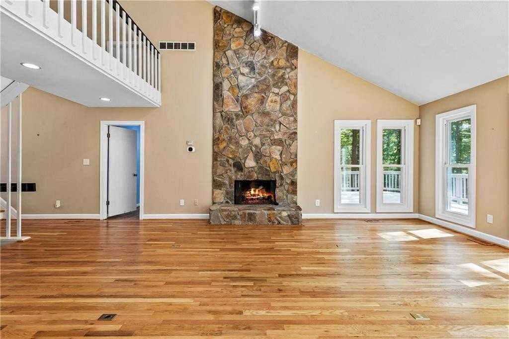 755 Nile Dr - Photo 5 of 50