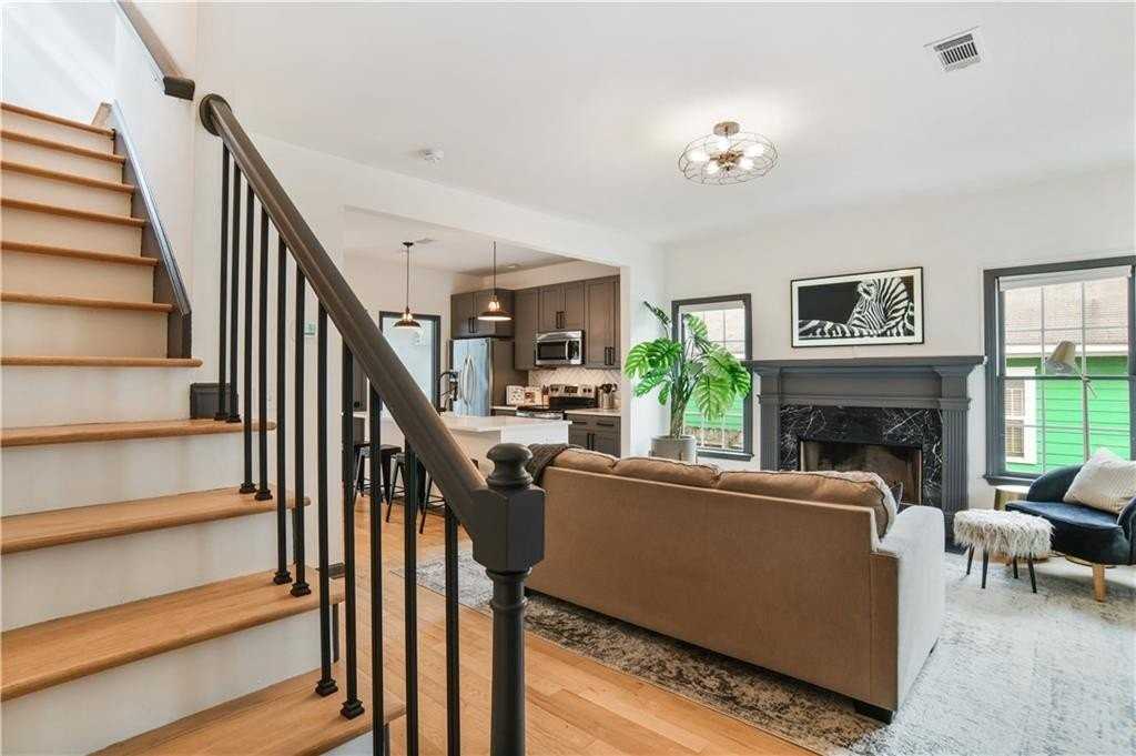 931 Fern Ave Se - Photo 7 of 34