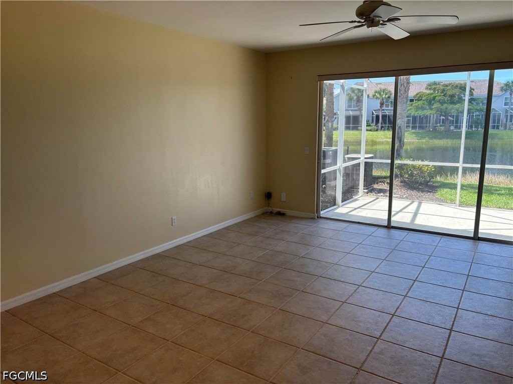 8271 Village Edge Cir #5 - Photo 5 of 11