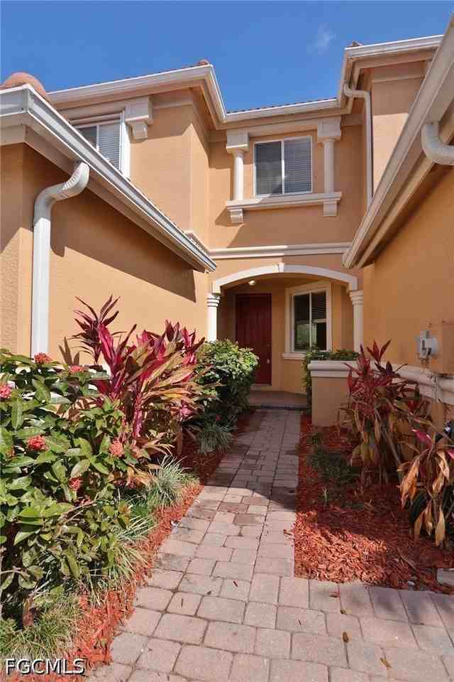 17615 Brickstone Loop - Photo 2 of 18