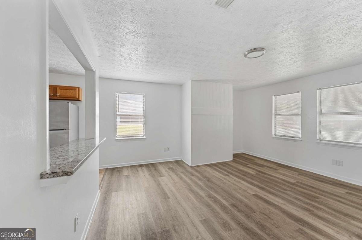 210 Tanglewood Ln #B - Photo 4 of 14