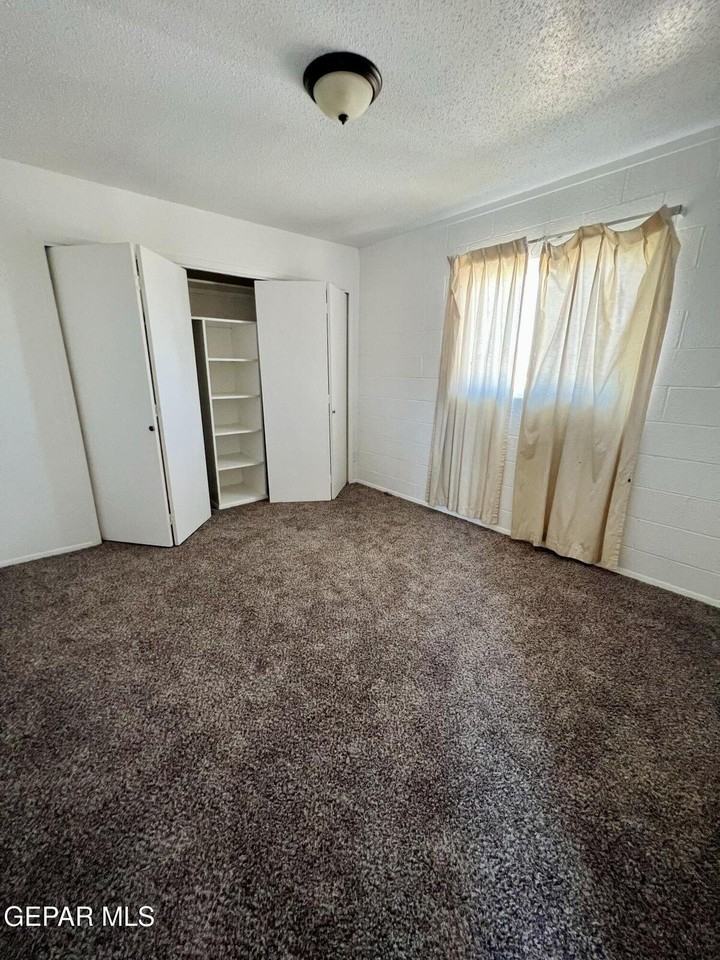 3422 Keltner Ave #5 - Photo 6 of 9