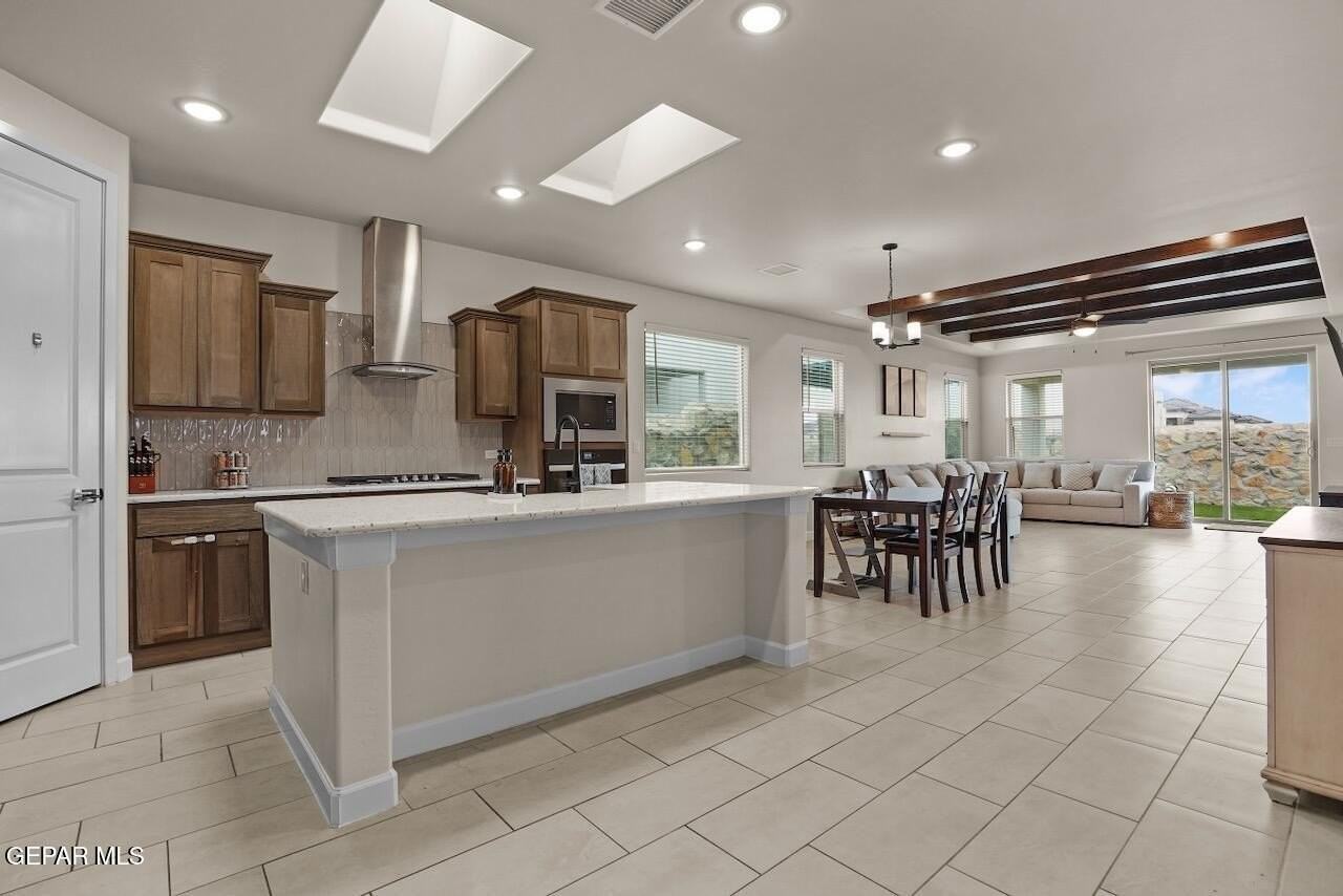 13183 Emerald Isle St - Photo 3 of 38