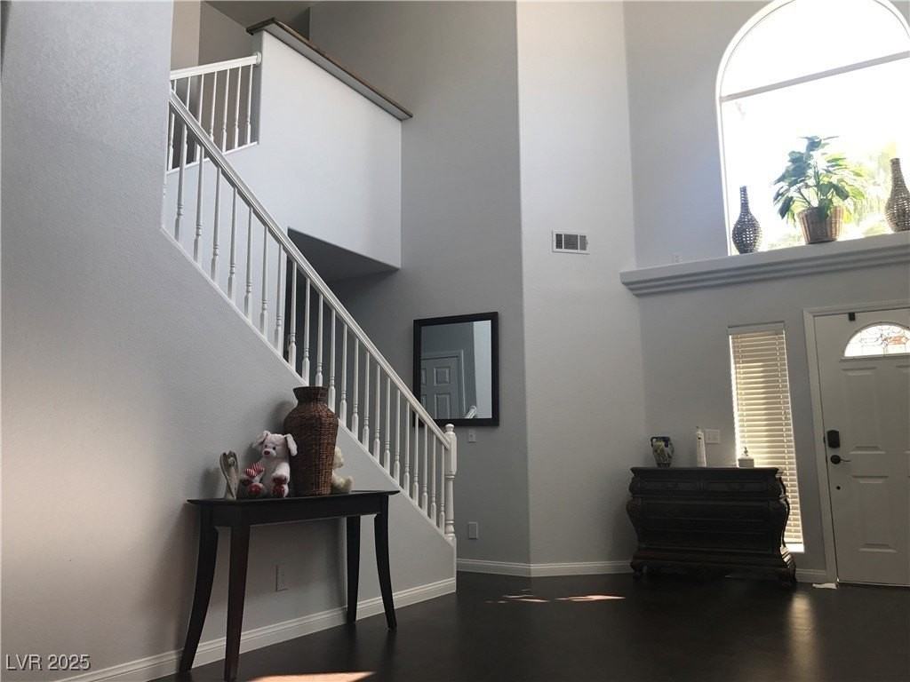 5423 Dancing Bear Dr - Photo 5 of 18
