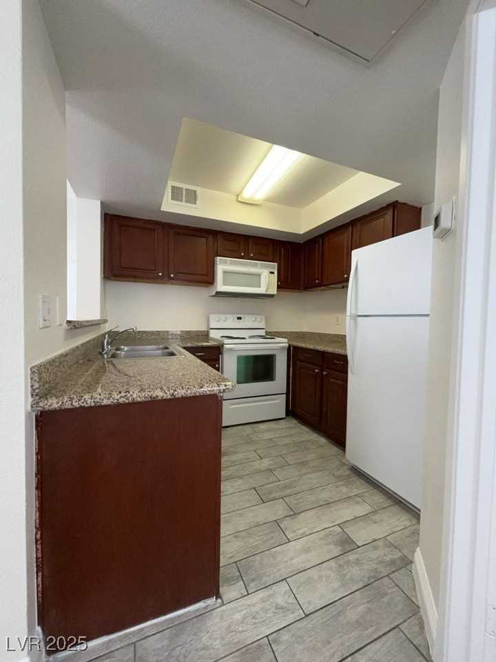 6800 E Lake Mead Blvd #2024 - Photo 5 of 12