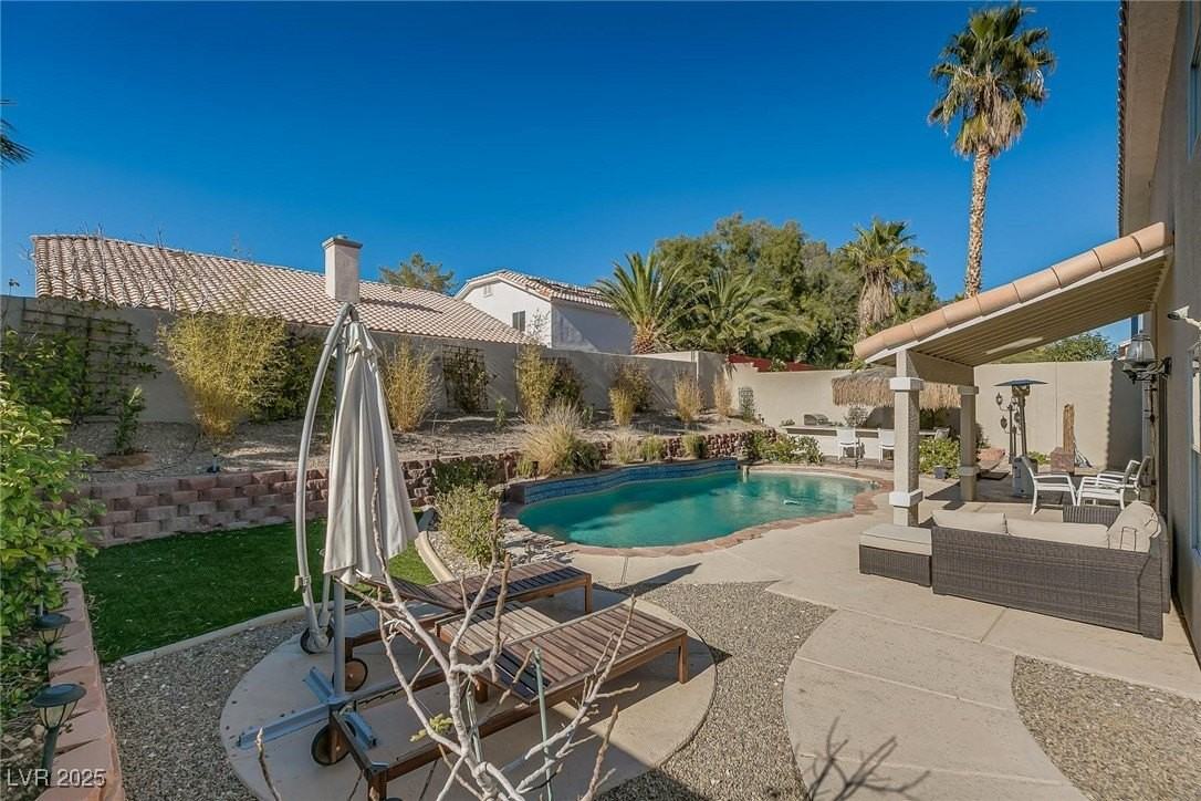 3687 Luminal Ln - Photo 6 of 37