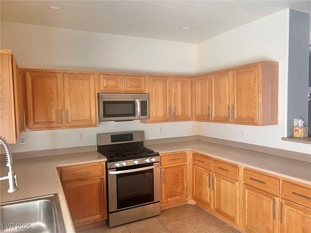 1755 Little Crow Ave - Photo 4 of 24