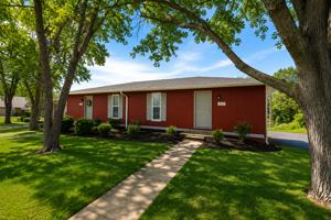 featured image of 207 Wheaton Ct