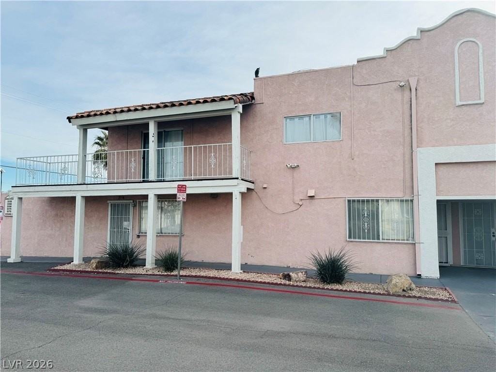2158 E Desert Inn Rd