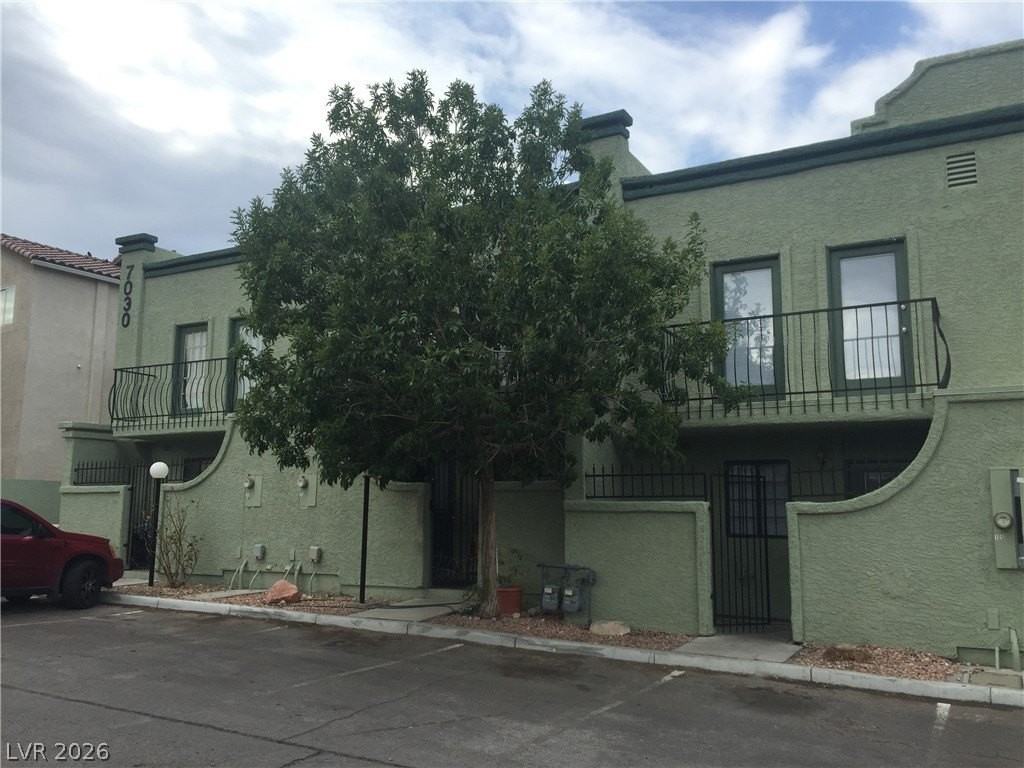 7030 Burcot Ave #C105 - Photo 5 of 50