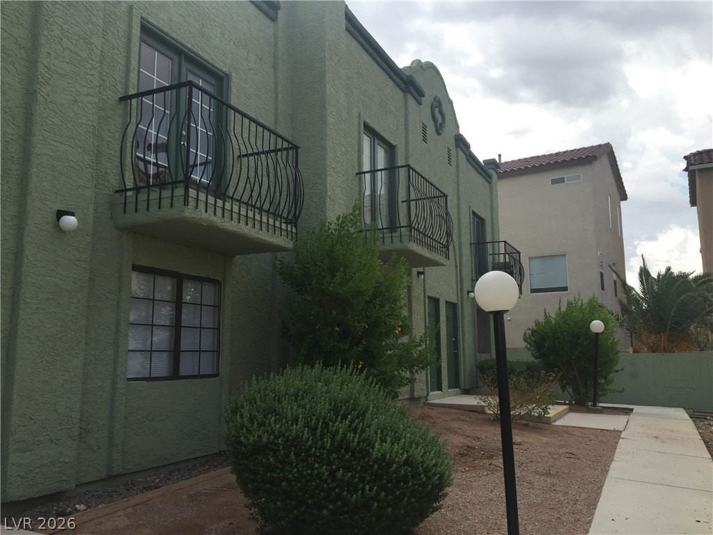 7030 Burcot Ave #C105 - Photo 6 of 50