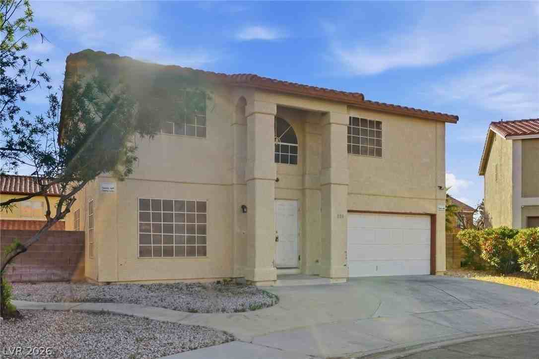 808 Majestic Rock Cir #0 - Photo 4 of 32