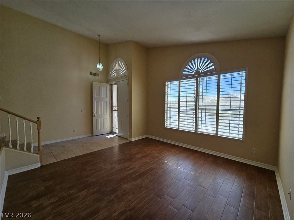 8244 W Gilmore Ave #0 - Photo 5 of 50