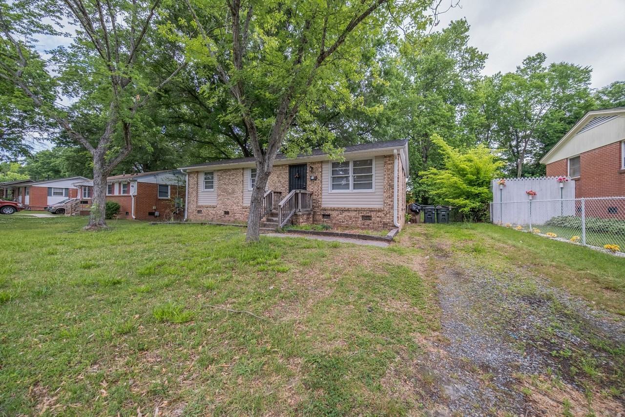 311 Guerrant St - Photo 2 of 21