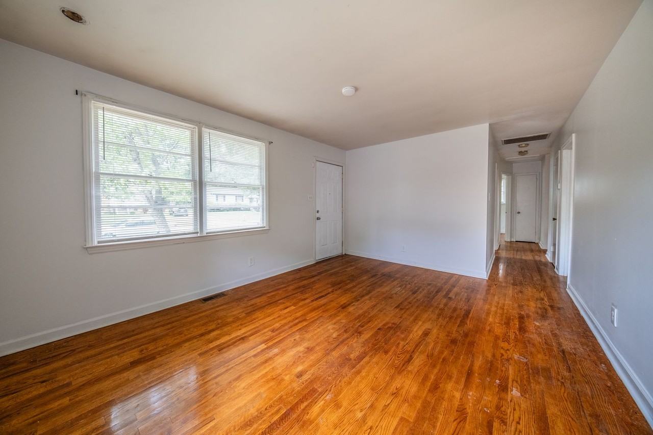 311 Guerrant St - Photo 6 of 21