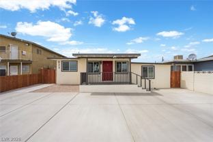 623 N 10th St #A - Photo 1 of 1