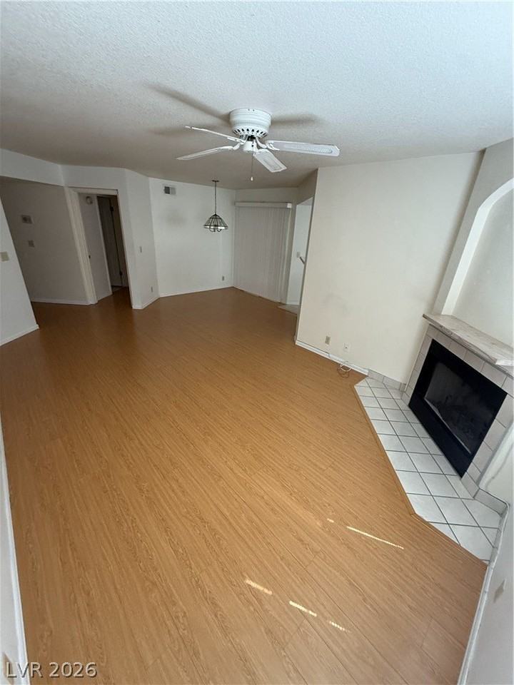 8455 W Sahara Ave #232 - Photo 5 of 10
