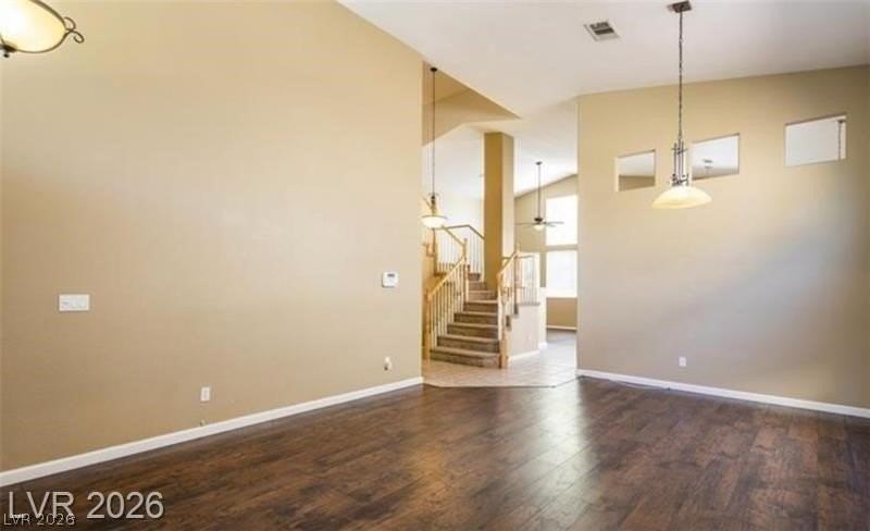 10128 Cypress Glen Ave - Photo 3 of 20