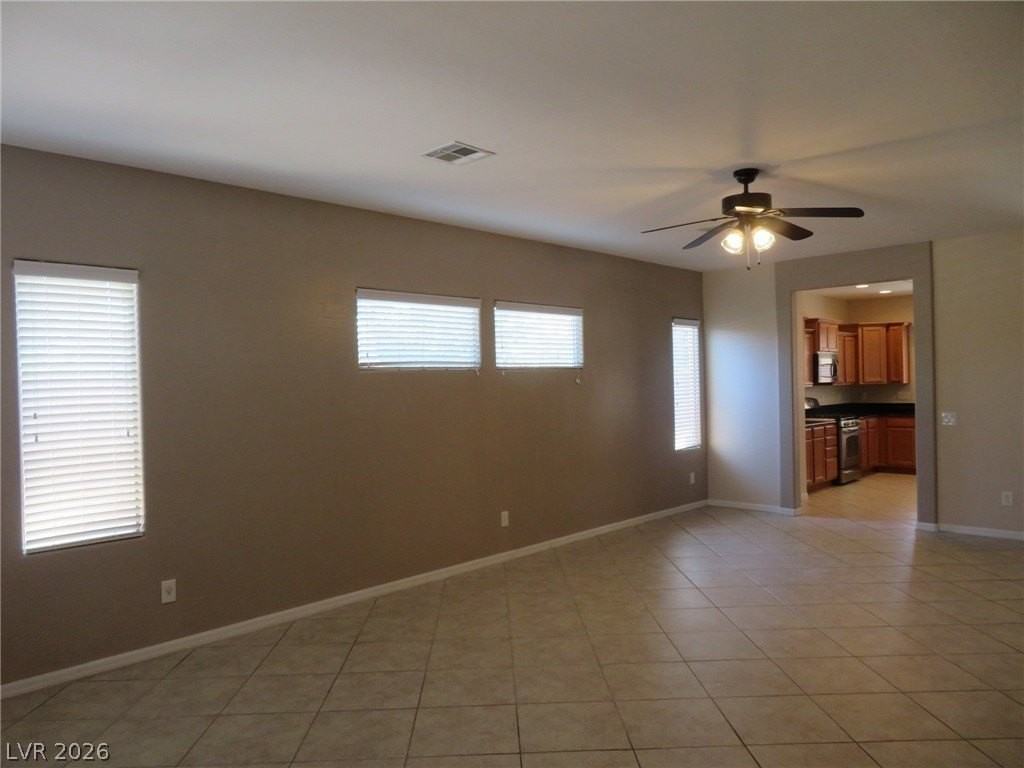 4067 Vulcan St - Photo 3 of 21