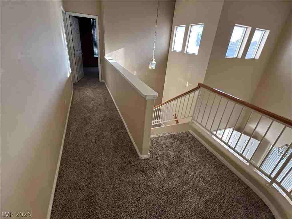 1094 Silver Stone Way - Photo 5 of 9