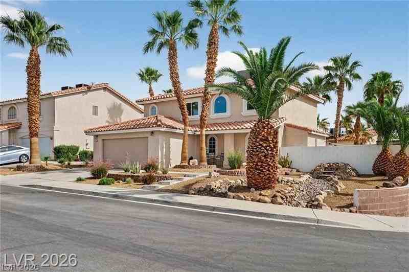 930 Plantation Acres St - Photo 2 of 33