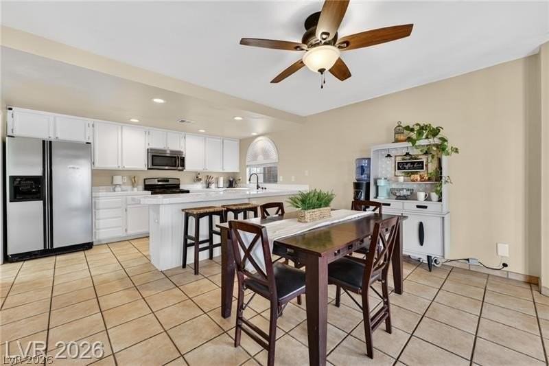 930 Plantation Acres St - Photo 5 of 33